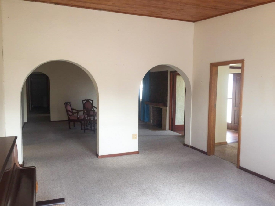 4 Bedroom Property for Sale in Stilbaai Wes Western Cape